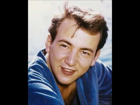 Bobby Darin - The Gal That Got Away (Sing & Swing with Bobby Darin)