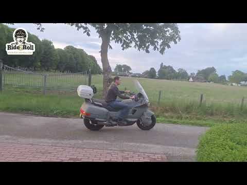 Ride & Roll - Honda Pacific Coast 800 uit 1989