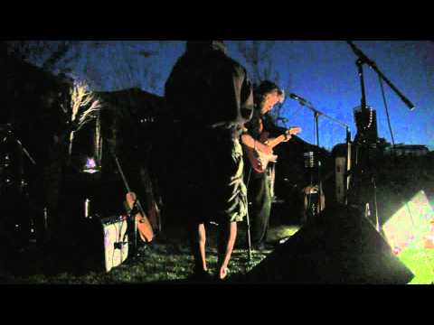 Old Coyote Moon @ the tioga gas mart 6-9-2011 (43 sec clip)HD