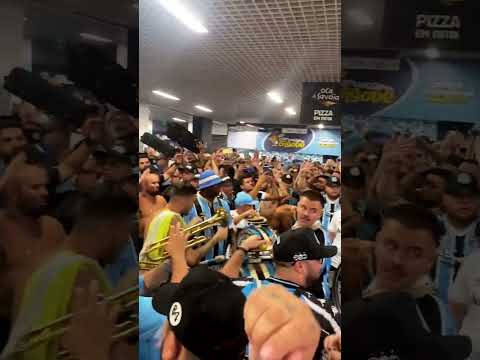 "Geral Do Grêmio - Borracho Pelo Grêmio Decidi Viver - Grêmio VS Ferroviário - Copa Do Brasil 2023" Barra: Geral do Grêmio &bull; Club: Grêmio