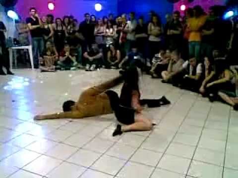 Caio e Kelly - Zouk - 12/10/2011