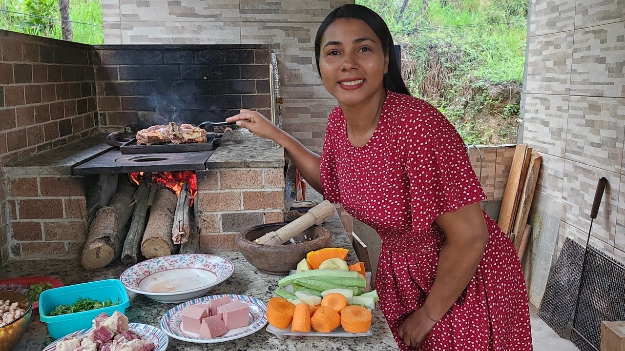 VIDA NA ROÇA💜/ CHUVINHA CAINDO🌧 FIZ FEIJOADA PARA O ALMOÇO!!!