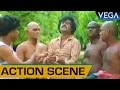 Rajinikanth Gets Attacked Madhavi S Men Thambikku Entha Ooru Movie Action Scene
