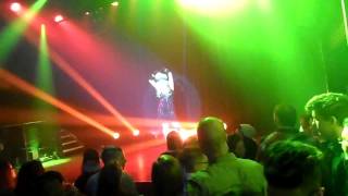 performance ; Stelie Drag Queen -Mia Martina - Phare de la lune