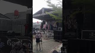 Download lagu taman curug dede resti live tegal mp3