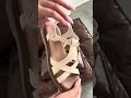 Сандали женские кожаные 594246 Бежевые Відео
