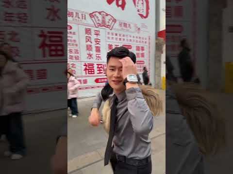 若結局非你所願，請在塵埃落定前奮力一搏。 #搞笑日常 #阿輝假髮