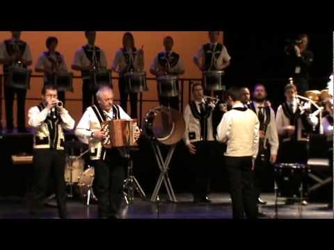 BAGAD KERLENN-PONDI CONCOURS BAGADOU 1ERE CATEGORIE BREST 2012