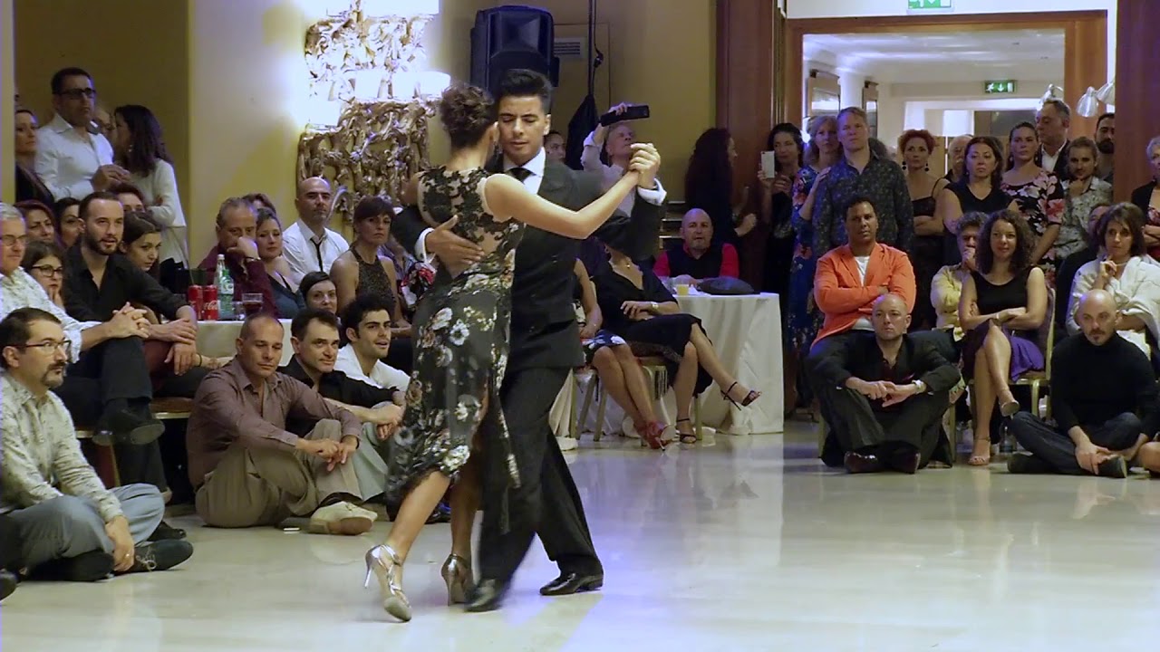 7° Bari International Tango Congress - Sebastian Achaval  Roxana Suarez 1/3