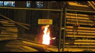 preview picture of video 'Ogień na budowie zjazdu z mostu Grota w Warszawie i dojazd Straży (24.02.2015)'
