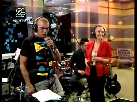 אייל גולן ומאיה בוסקילה סיפור מכור 2011 דואט