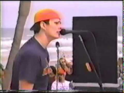 06 - blink-182 - Mutt live at Daytona Beach