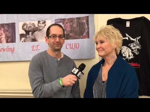 Talking with Dee Wallace of "E.T." and "Cujo" at Motor City Nightmares 2016