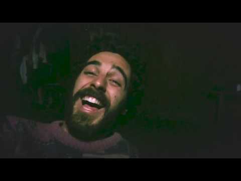 Al Otro Lado Del Mundo video