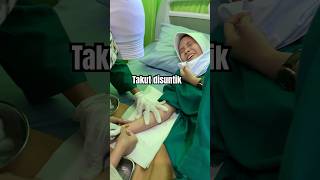 Download lagu Sabar yaaah #shortvideo #tentangsekolah #suntik mp3