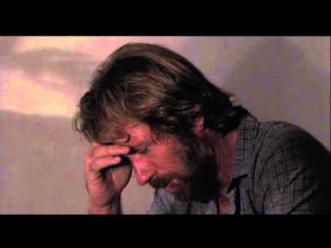 Chuck Norris assistindo à Record