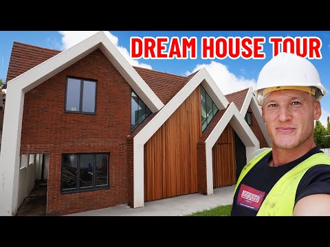 BUILDING OUR DREAM HOME ep. 10 | House Tour & Renovation