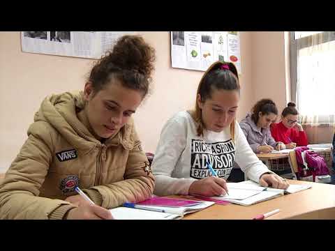 Ora News- Ju refuzua azili, të riatdhesuarit zgjedhin arsimin profesional