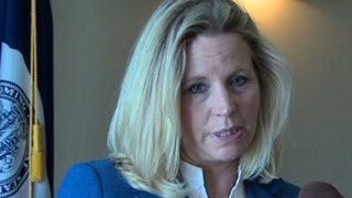 Cheney sisters split over same-sex debate