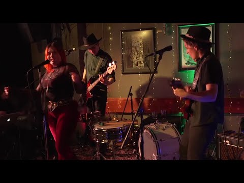 Glitterfox - "Kentucky Night"