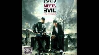 Eminem &amp; Royce Da 5&#39;9 - A kiss (6)