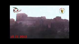 preview picture of video 'قصف قلعة الحصن 15 11 2013 Krak de Chevaliers Bombing'