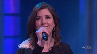 Kelly Clarkson &amp; Wilson Phillips Sing &quot;Hold On For One More Day&quot; 2020 Live Concert Performance 1080p