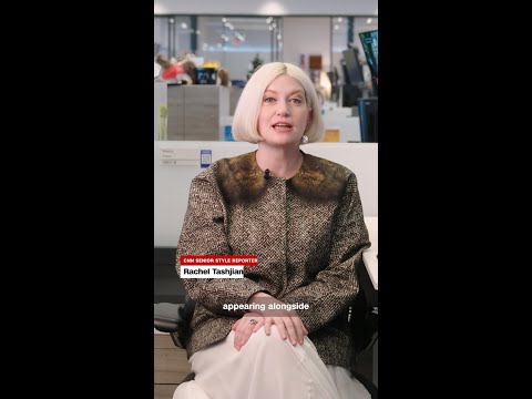 Why Anna Wintour gracing Vogue's cover is such a power move