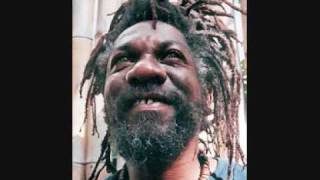 Winston McAnuff & The Bazbaz Orchestra - Sentenced - A drop