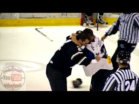 Cody Doucette vs Gaby Roch