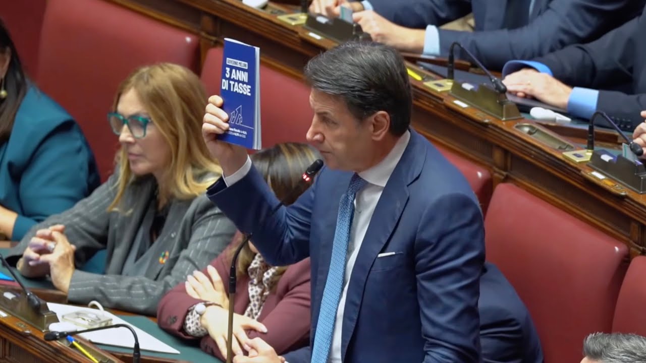 CONTE CONTRO MELONI: "NON DEVE RIDERE, LE ABBIAMO CONFEZIONATO UN LIBRO, 3 ANNI DI TASSE"