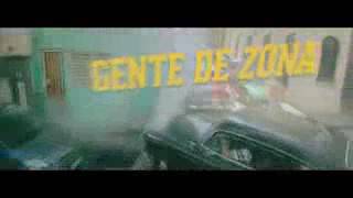 Anahi - Arena y Sol Ft Gente de Zona  ( Vídeo Oficial )