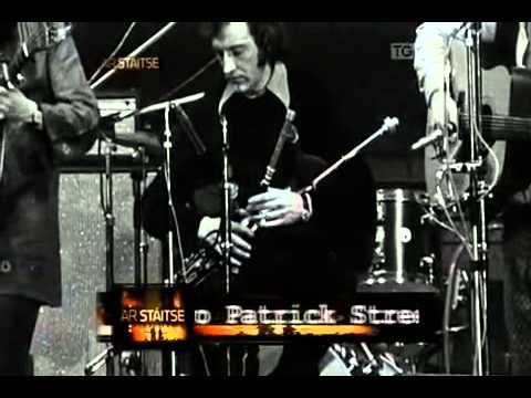 Raggle Taggle Gypsy Tabhair dom do laimh   Planxty 1973