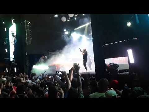 Tribo da Periferia part. Face Oculta - Só Diretória (Show de 20 anos ao vivo em Brasília )