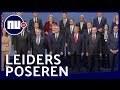Rutte en wereldleiders poseren voor foto tijdens viering 70 jaar NAVO | NU.nl