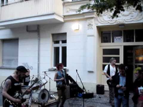 FETZEN - Live - Geburtstagsbürgersteigparty 2010 (1)