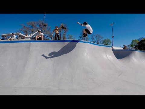 Värnamo skatepark - Inside the bowl