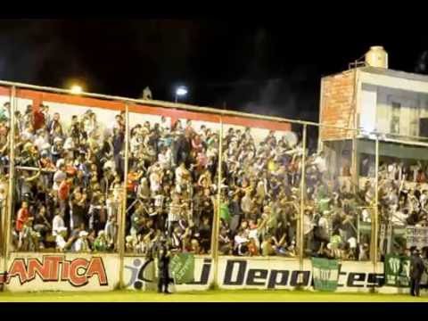 "LA HINCHADA QUE NUNCA ABANDONA ES LA DE LAFERRERE 2" Barra: La Barra de Laferrere 79 • Club: Deportivo Laferrere