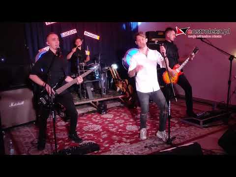 Koncert z okazji Dnia Kobiet w Olszewie-Borkach. Patryk Żywczyk