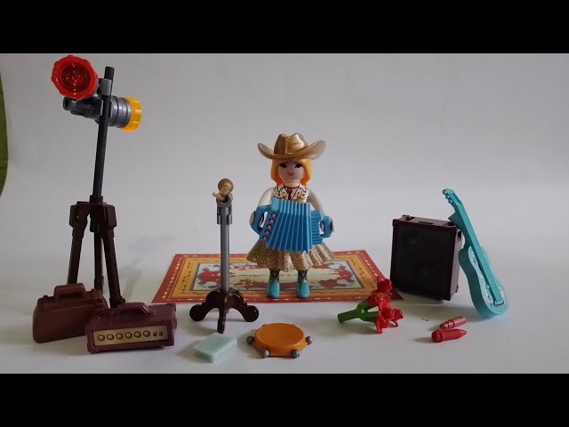 Vídeo relacionado con PLAYMOBIL Cantante de Música Country 71184, a Partir de 4 años