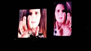 Laura Pausini - Intro / Similares Tour 2016 Santiago de Chile