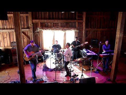 The A-Beez: 2014-10-05 - Tyrone Farm; Pomfret, CT (Complete Show) [HD]
