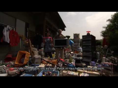 Trailer Plastic Planet Japan