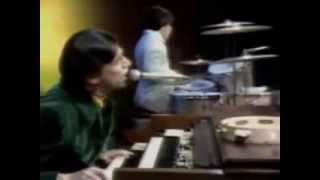 THE YOUNG RASCALS   LIVE 1966   &#39;Lonely Too Long  Come On Up&#39;