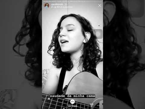 Carol Biazin canta musicas do EP “S” nos Stories