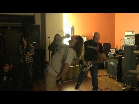 [hate5six] Born Annoying - November 04, 2011 Video