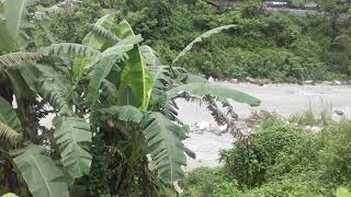 preview picture of video 'A beautiful river of bhutan'