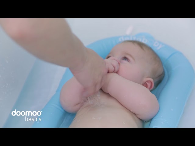 Video Teaser für doomoo basics - Inflatable Bath Mattress