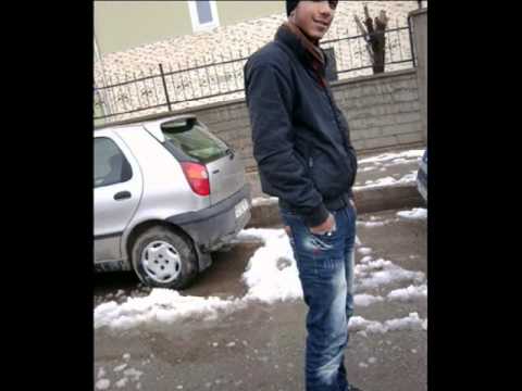 Sensizim Yarim Gitme Ellere