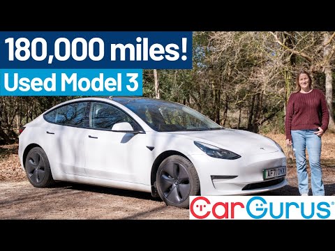 Living with a 180,000-mile, ex-Uber Tesla Model 3!